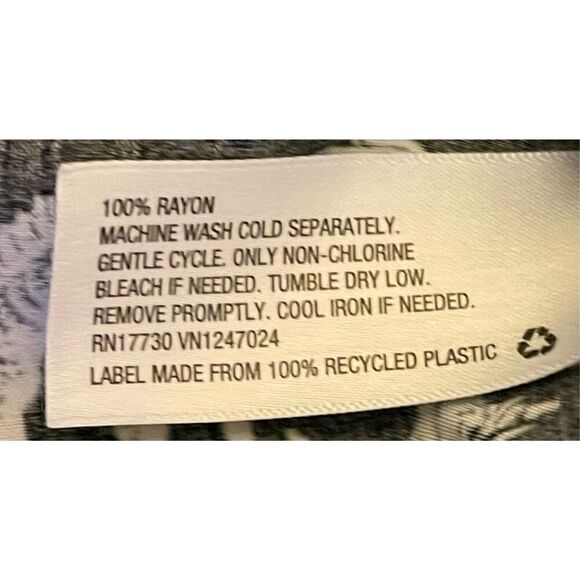 Men’s Original Use Zebra Print All Over Rayon Button up Shirt XL - Picture 5 of 8